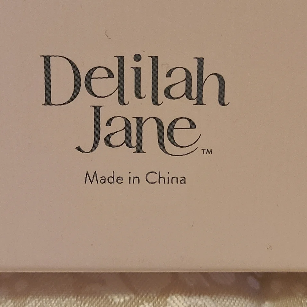 ✨️DELILAH JANE✨️Journal & Sleep Mask Set